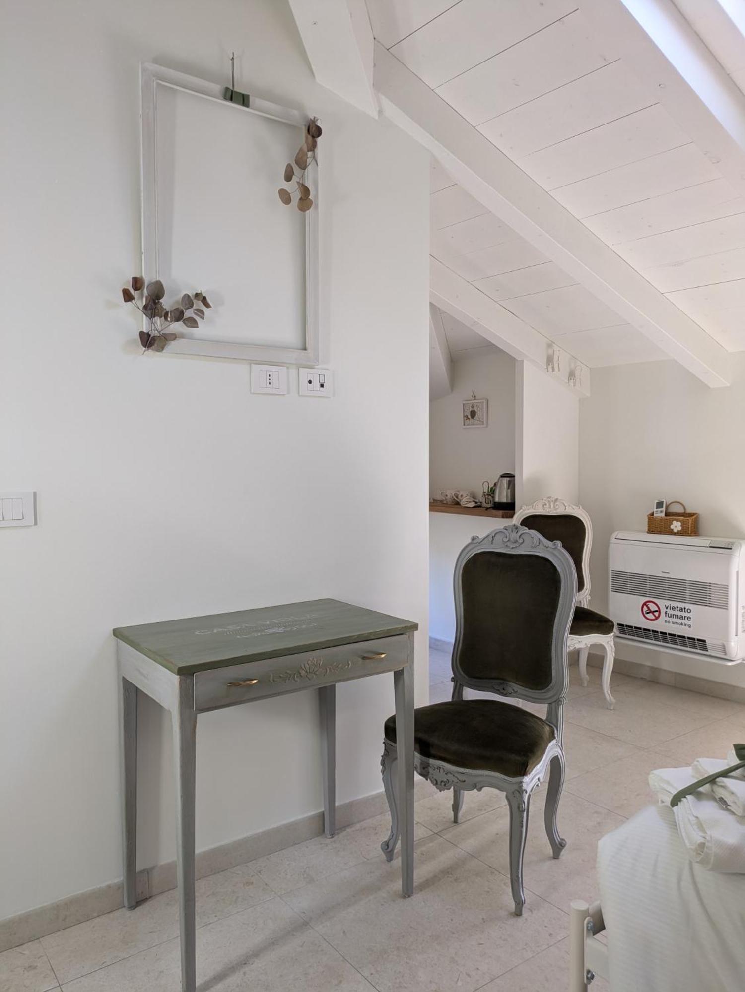 Casa Viola Bed And Breakfast Dimora Di Campagna Calice Ligure Екстер'єр фото