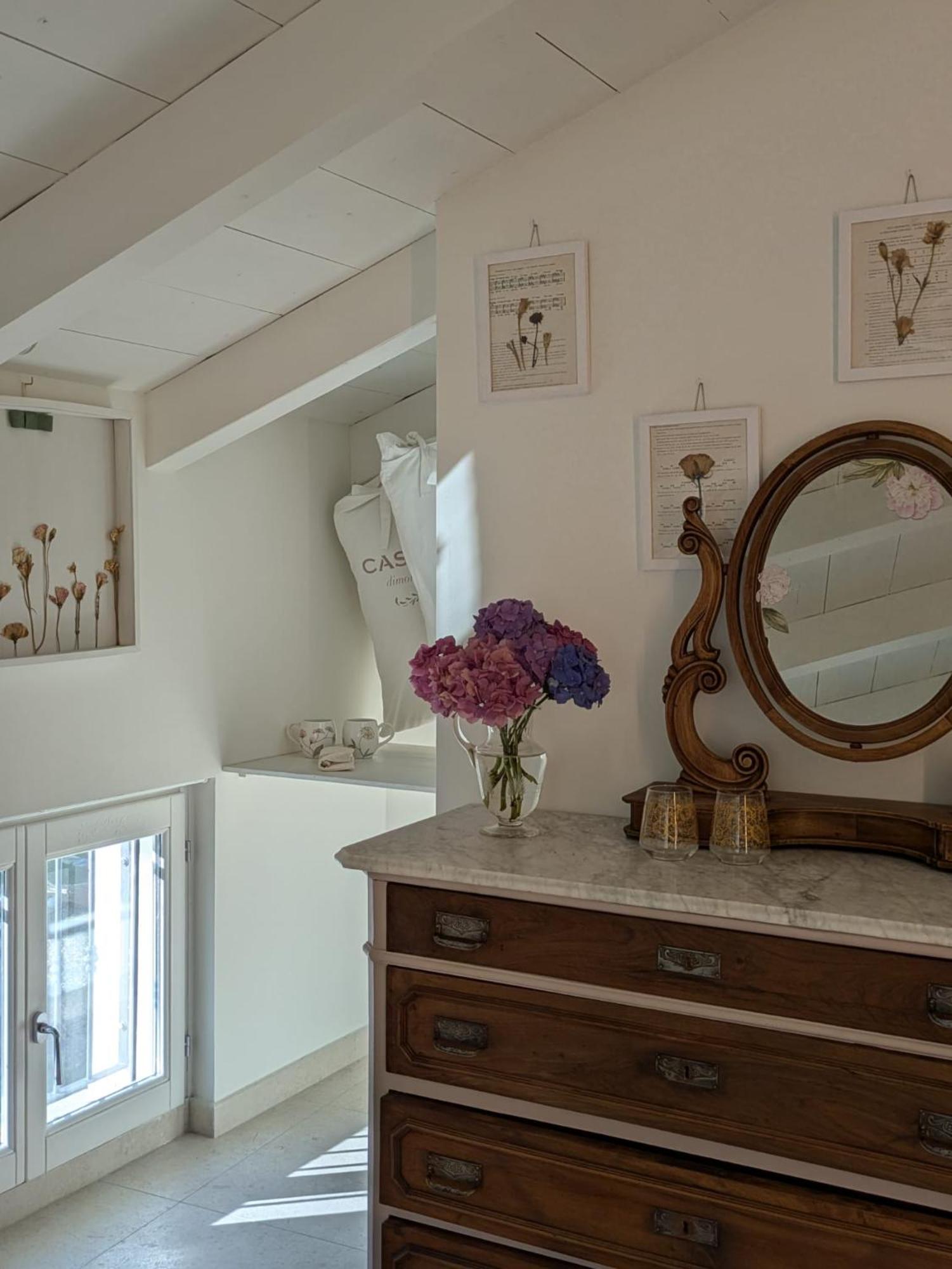 Casa Viola Bed And Breakfast Dimora Di Campagna Calice Ligure Екстер'єр фото