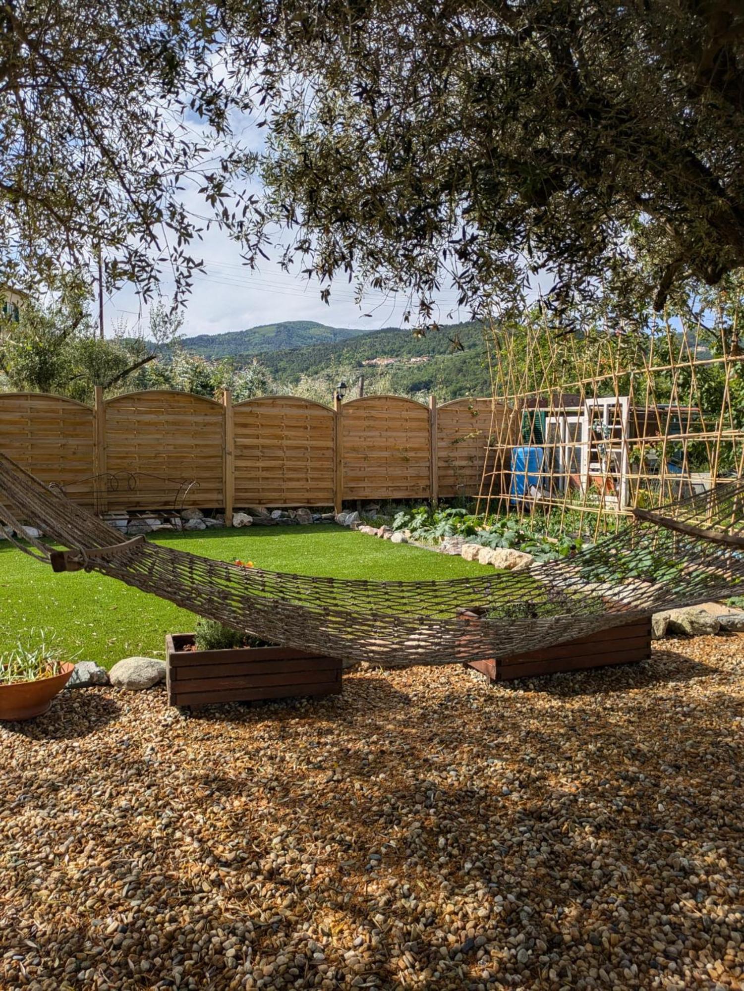 Casa Viola Bed And Breakfast Dimora Di Campagna Calice Ligure Екстер'єр фото